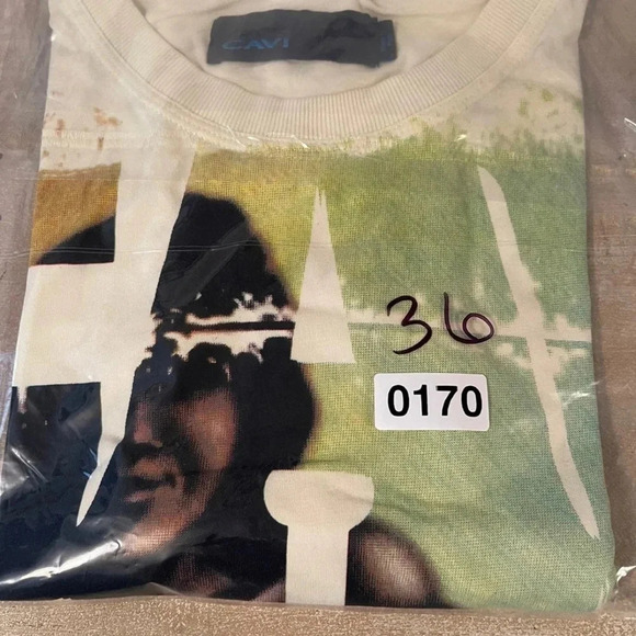 CAVI Sports graphic Mens tee.
Size: XL - Picture 8 of 8